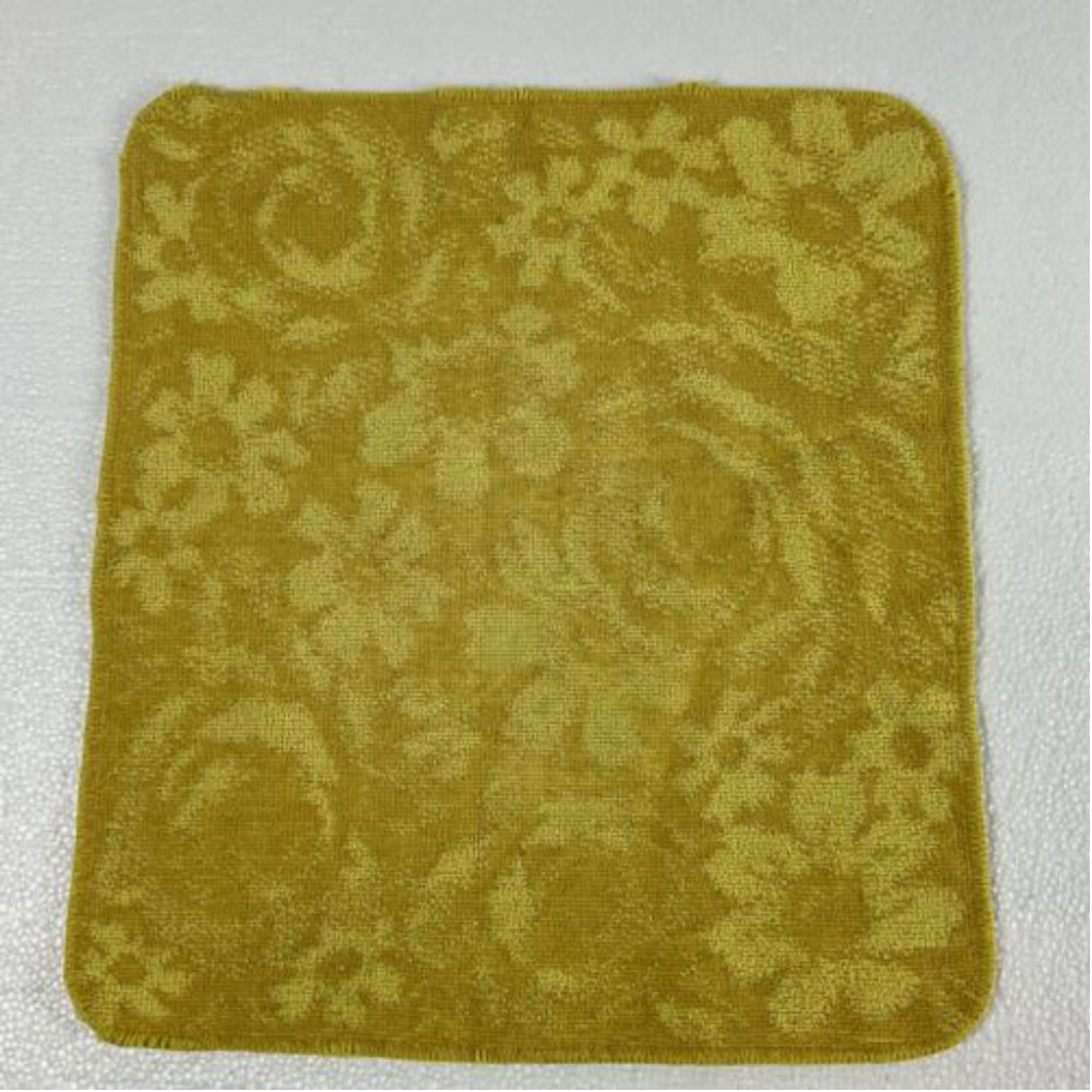 Vintage MCM 70’s Yellow Gold Flowered  Fieldcrest Cotton USA Washcloth